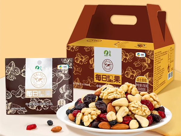 如何选择在瓦楞纸箱生产中对强度影响小的胶水?